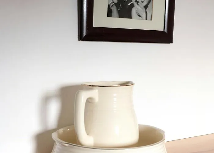 Timber House For Outdoors Fans By Elbe *